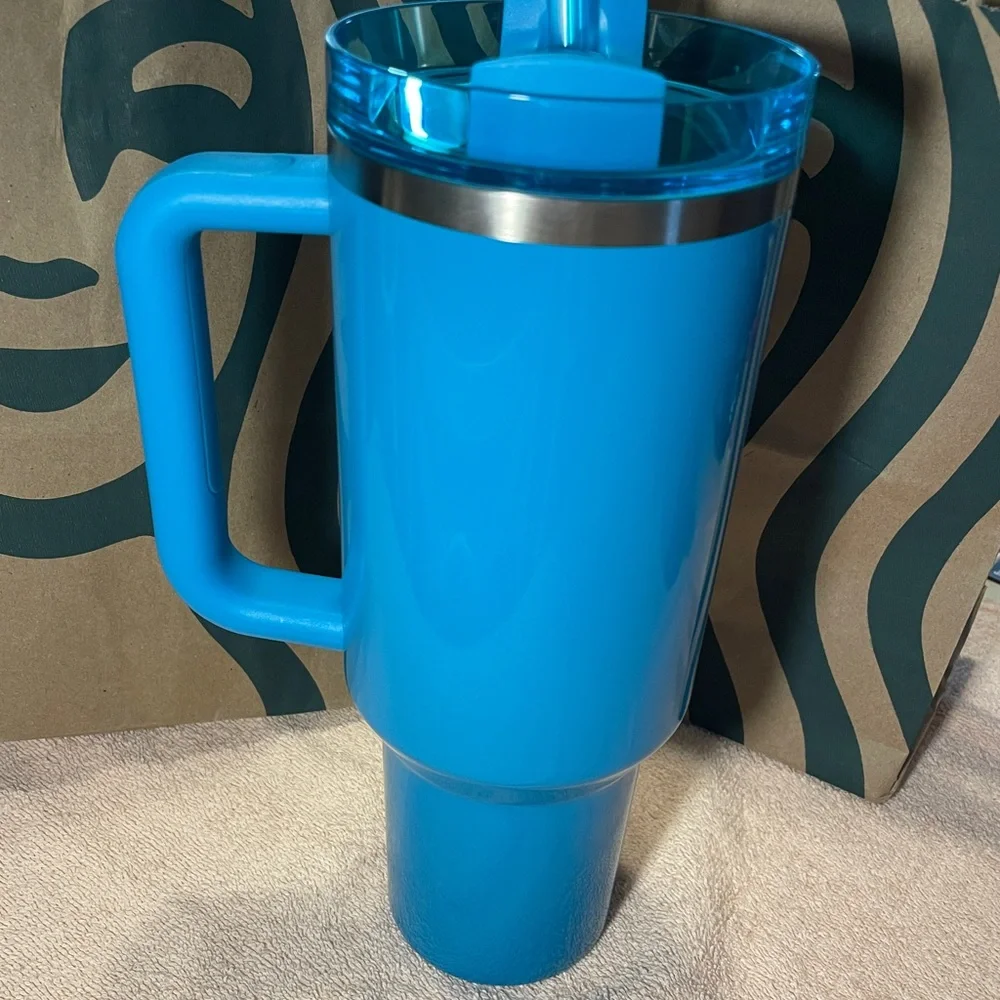 Starbucks x Stanley Blue Tumbler - Picture 3 of 3